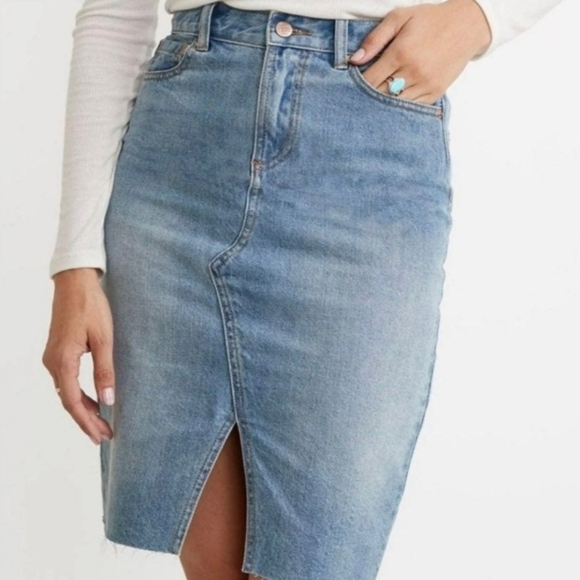 Marine Layer Celine Denim High Rise Jean Skirt Size 8 - Picture 3 of 14